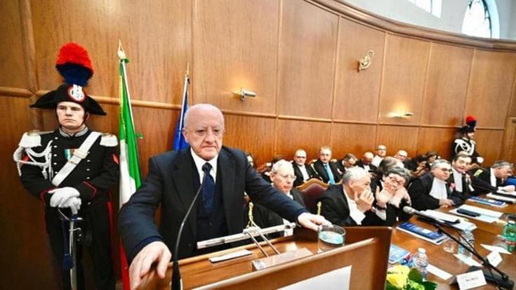 Terzo mandato a De Luca, il 9 aprile l'udienza della Corte Costituzionale
