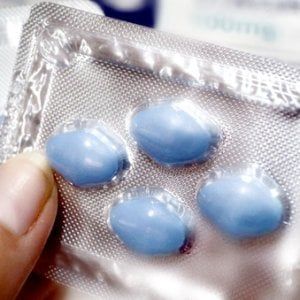Torino: arrotondava la pensione vendendo on line Viagra e altri stimolatori sessuali