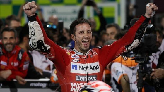 MotoGp, Qatar: trionfo Dovizioso, battuto Marquez. Quinto posto per Rossi