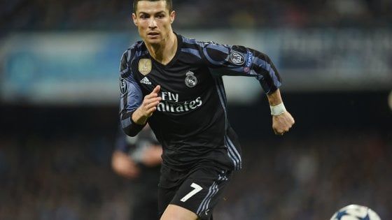 Cristiano Ronaldo e la paura del San Paolo. "Mi tremavano le gambe". Ma è solo una bufala del web