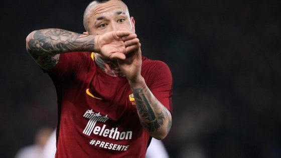 Roma, Di Francesco: "Nainggolan non convocato, chi sbaglia paga"