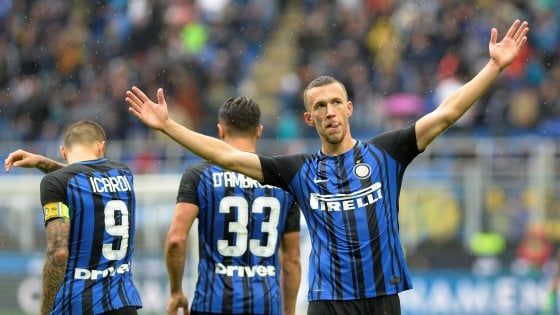 Inter-Spal 2-0, Icardi e Perisic firmano la terza vittoria di fila