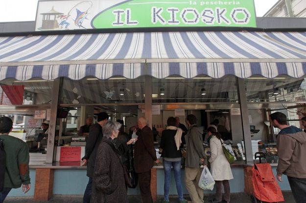 Chiuso per i lavori il Kiosco di piazza XXIV Maggio