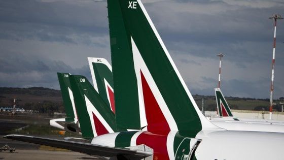 Alitalia, dieci anni di bugie. Il fact checking di Repubblica