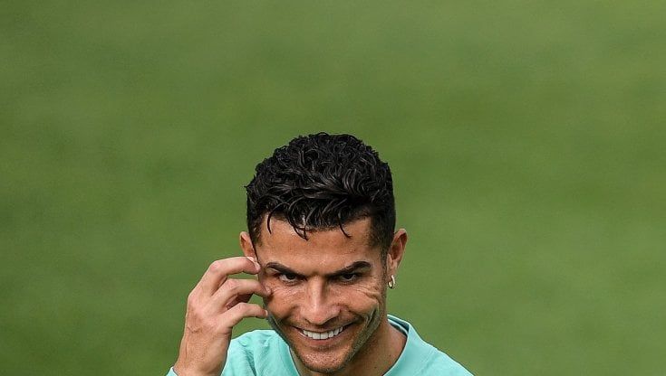 Cristiano Ronaldo, accuse di stupro in Nevada verso l'archiviazione: avvocato di Kathryn Mayorga ''in malafede''