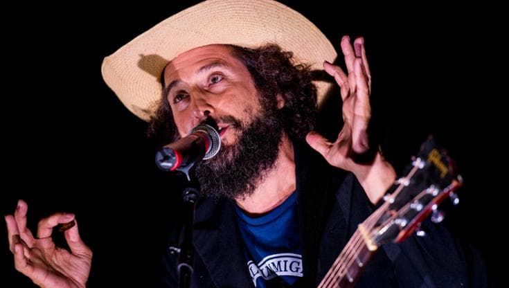 Capossela: “Canto a Pompei più per l’eternità che per i Pink Floyd”. E a Calitri presenta Sponz Fest