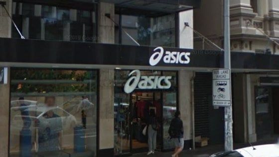 Nuova Zelanda, attacco hacker obbliga lo store Asics alle scuse: per ore in scena contenuti porno