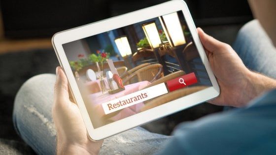 Cari ristoranti stellati, imparate a usare Internet: avete un pessimo rapporto con siti e social
