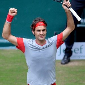 Tennis: Federer, settimo centro ad <strong>Halle. Queens', trionfa Dimitrov<br /></strong>