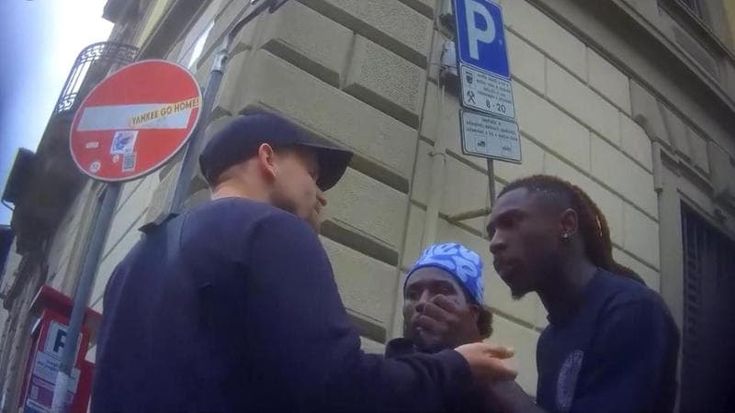Kean sfiora la rissa con il content creator Pengwin a "Le Iene". Poi le scuse