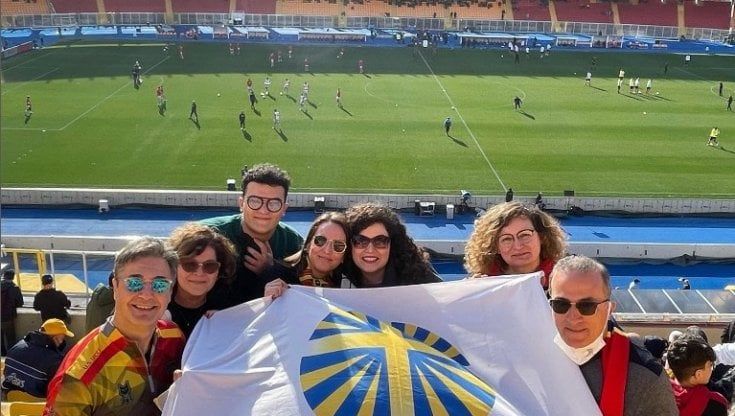 Ultrà e presidente dell’azione cattolica, le passioni dell'ingegner Mazzotta convivono: "Il tifo può conciliarsi con la fede"
