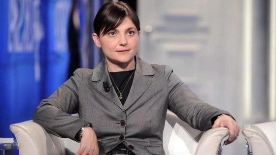 Bonus Inps, Serracchiani: "Tridico non si deve dimettere, adesso servono i controlli"