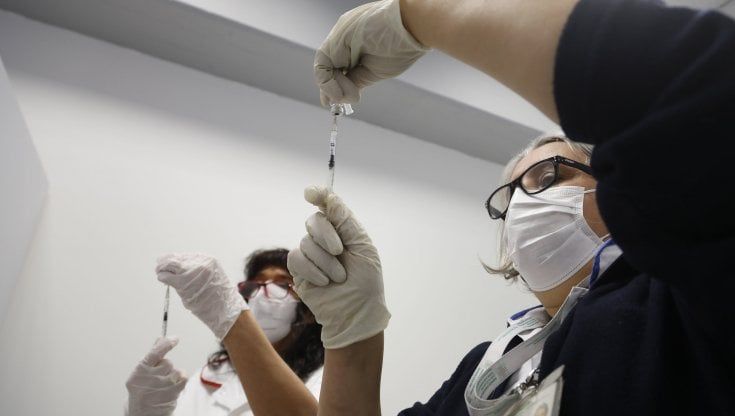 Vaccini Covid: il pasticcio delle dosi