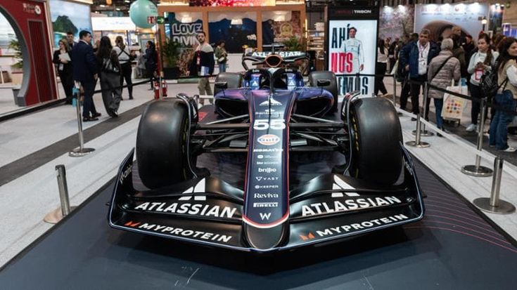 La figuraccia della Williams: crash test fallito, non può partecipare alle prove di Formula Uno