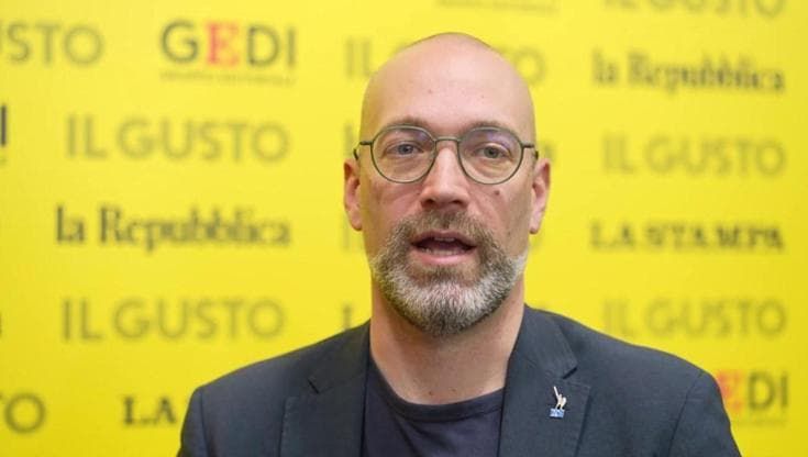 Alessandro Panza, europarlamentare: "Il vino è un prodotto millenario a base di alcol, va difeso"
