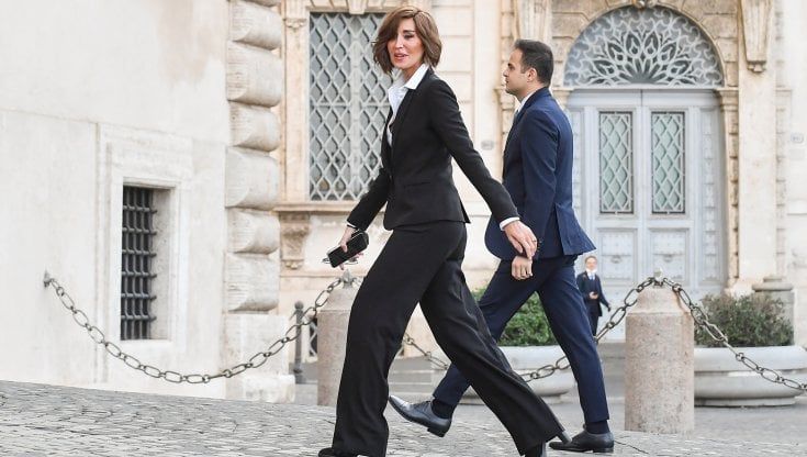 Meloni in tailleur, nessuna ministra in gonna. I look al giuramento del governo
