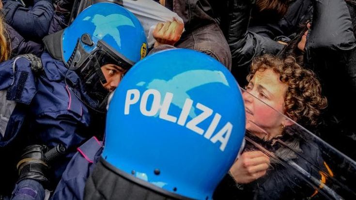 Ddl sicurezza, emendamento della Lega: sugli agenti armati indagherà l’Avvocatura, non il pm. Opposizioni sul piede di guerra