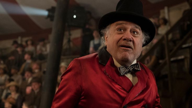 Danny De Vito: “Io come Dumbo, quanti complessi”