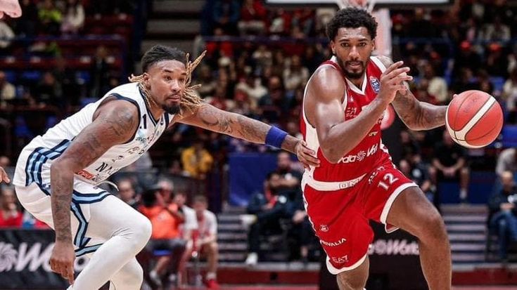 Basket serie A: Milano batte Napoli. Colpi esterni per Bologna, Brescia, Trieste e Tortona