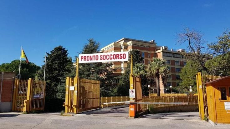 Calci, pugni e schiaffi a medici e infermieri: l’agosto di violenze ai pronto soccorso