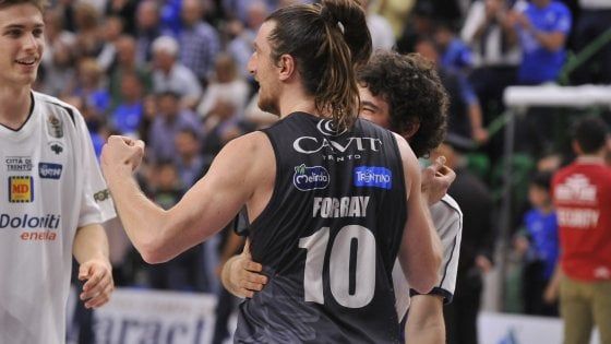 Basket, la voglia matta di Trento; Forray: ''Milano, occhio alla nostra fame''