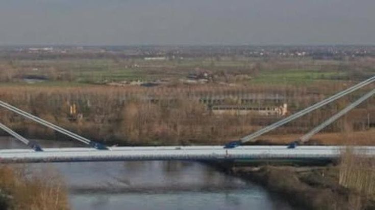 Chiude ponte sull’Adda tra Lodigiano e Cremasco: la rottura di un giunto segnalata da camionista