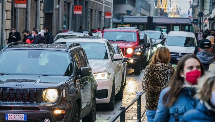 Traffico a Torino, con la "zona gialla" cambia tutto: ecco cos'hanno scoperto le telecamere