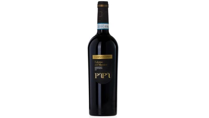 Alle pendici del Monte Massico grazie alla famiglia Papa rinasce il Falerno, vino millenario amato dagli antichi Romani