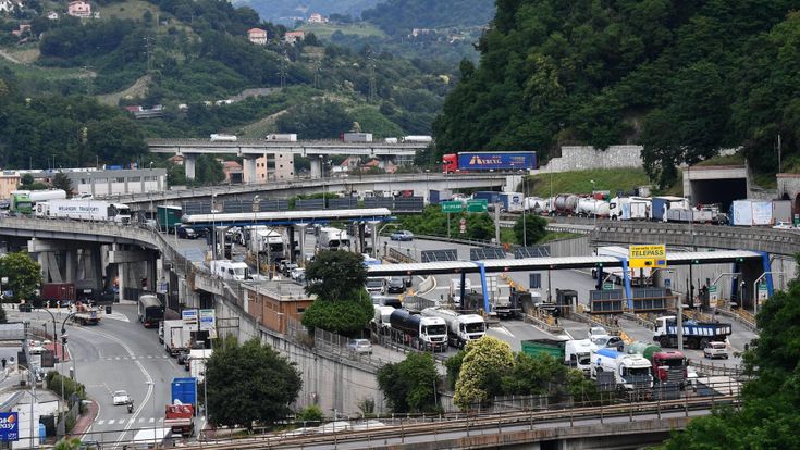 Aspi, si cerca la cordata tricolore per fermare i fondi stranieri