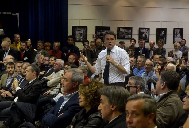 Renzi a Parma: l'incontro sul referendum alla sala Righi 