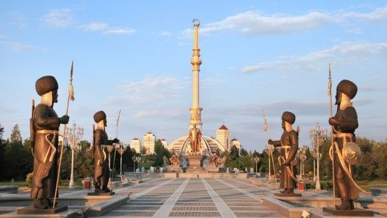 Nel cuore dell'Asia: punto di incontro fra Oriente e Occidente