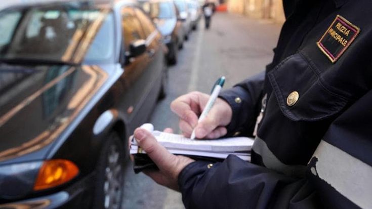 Favara, scontro sulle multe dei vigili