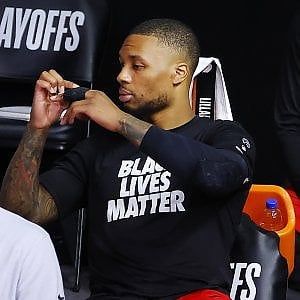 Basket, playoff Nba: Houston allunga sui Thunder, Lakers e Bucks pareggiano la serie