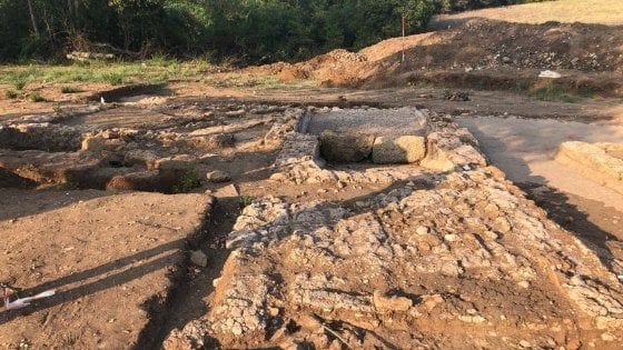 Le meraviglie dell'antica Satricum: scoperte villa rurale romana e due sepolture a Latina