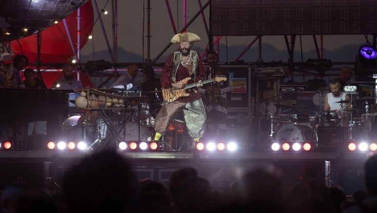 Lorenzo Jovanotti con il "Ri-party-amo" all'Alcatraz di Milano: serata per 3mila fan sostenitori della campagna ambientalista