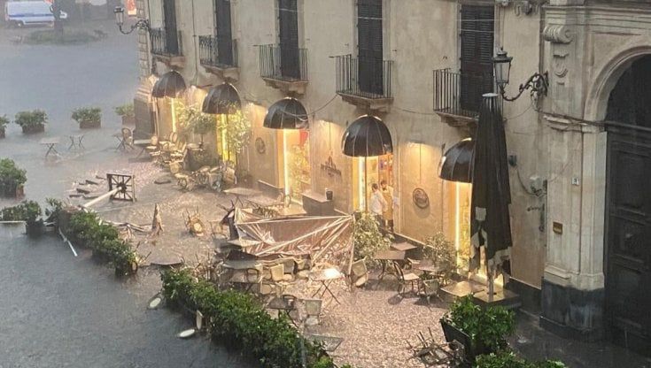 Maltempo, tornado a Catania. Nessun ferito. Domani scuole chiuse 