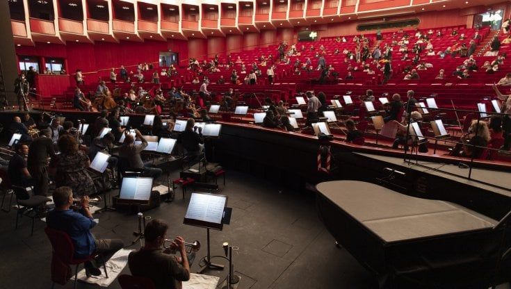 Il Regio rivede la luce. Opere verso il sold out e più 15% di abbonati