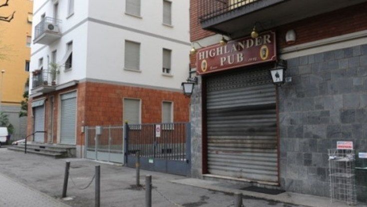 Pub sanzionato a Parma, il titolare: "Le 18 appena superate, la multa è giusta ma lavoro due ore nei wek end" 