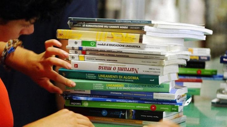 Liberi di insegnare. Il boicottaggio dei profcontro i libri di testo