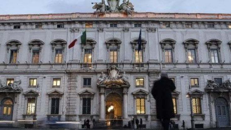 Bonus bebè, Consulta: irragionevole negarlo agli stranieri 