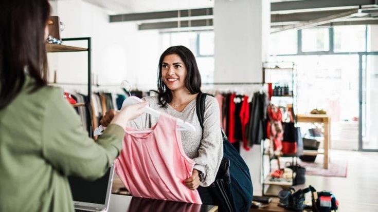 Consumi, il 2023 chiude a +3,9% solo grazie al buon andamento dei primi 5 mesi