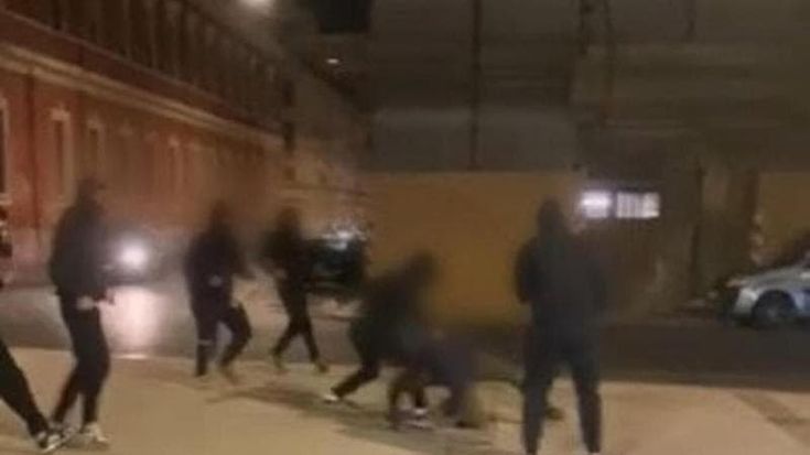 “Io, picchiato da una baby gang a Bari lascio la casa appena comprata e perdo tutto per fuggire”