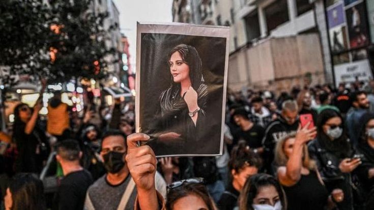 Occhi sull’Iran: repressione sistemica, università sotto assedio e una diaspora frammentata