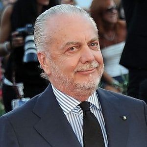 Napoli, De Laurentiis: "Reina ha un contratto, non c'è alcun tira e molla". Cavani: "Tornerei solo per il Napoli"