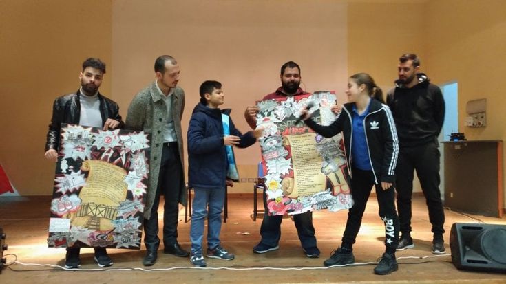 "Contro ogni violenza", la follia umana raccontata agli studenti per rompere l'indifferenza   