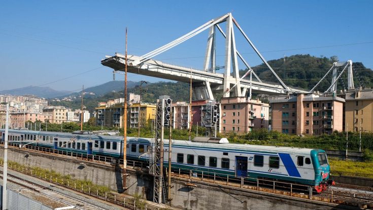 Il debutto di Bucci da commissario “Non voglio super stipendi”