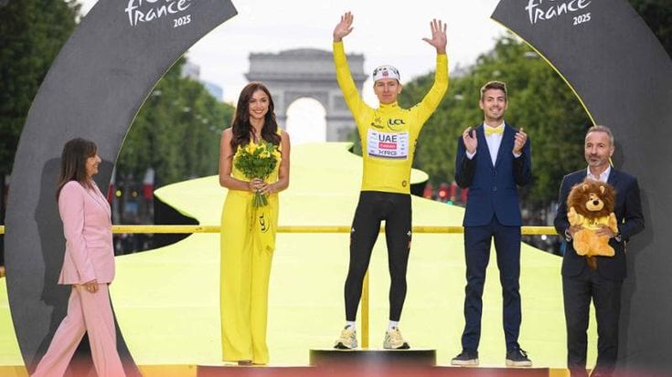 Pogacar e il sogno di vincere Giro, Tour e Vuelta nella stessa stagione: “Si può fare”. I precedenti