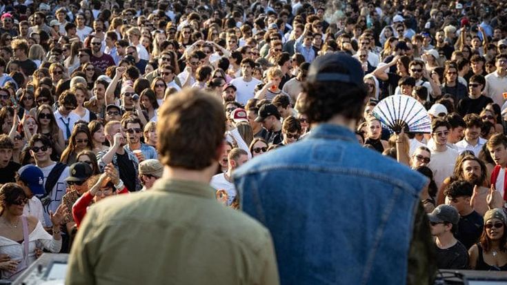Da villa Ada a villa Glori: si sposta la giornata di musica elettronica nel verde