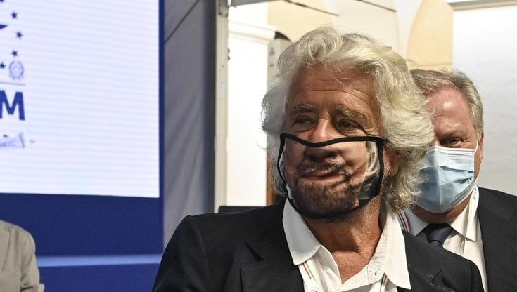 M5S, Grillini allo sbando senza un capo. Sulla giustizia Di Maio media e frena i duri. Ma Conte lo sconfessa