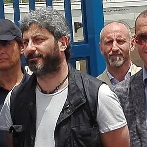 Migranti, Fico: "Io i porti non li chiuderei". Salvini: "Parla a titolo personale, decidono i ministri"
